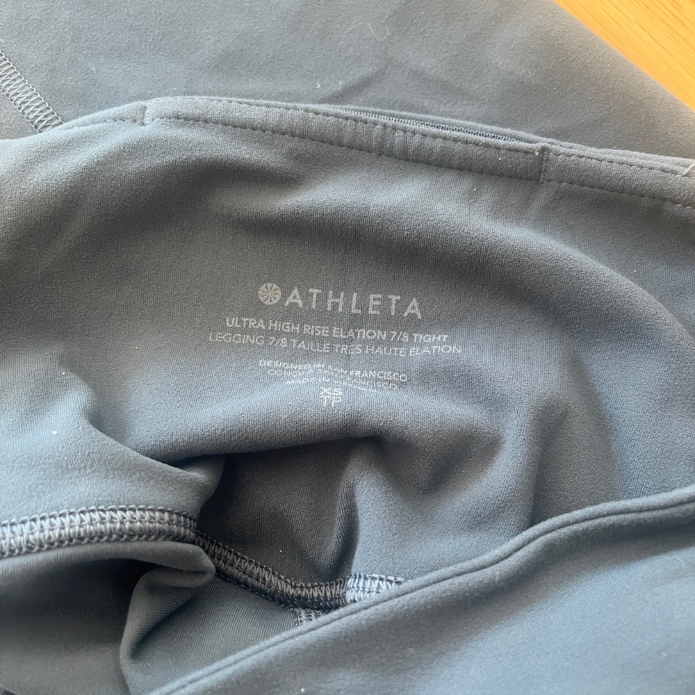 Athleta Elation Ultra High Rise 7/8 Legging in Eden XS - Picture 4 of 4